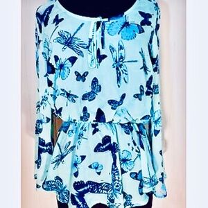 No boundaries print butterfly blouse
